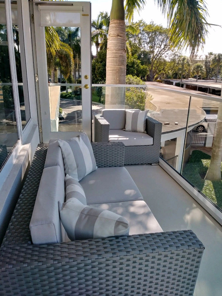 CONTEMPORARY OUTDOOR FURNITURE by The Garden District - Photo 4