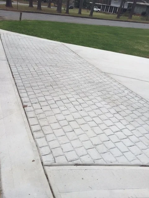 Embellished Driveway Entrances by Sudlow Concrete - Photo 9