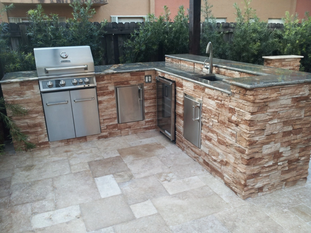 FEATURED PROJECTS by The Garden District - Photo 19
