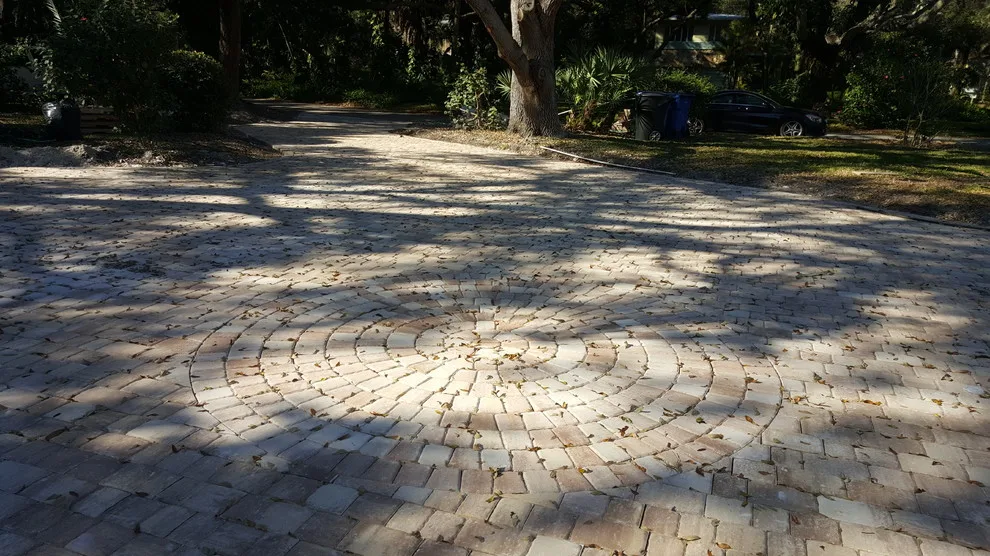 JR Pavers Inc. - Photo 8