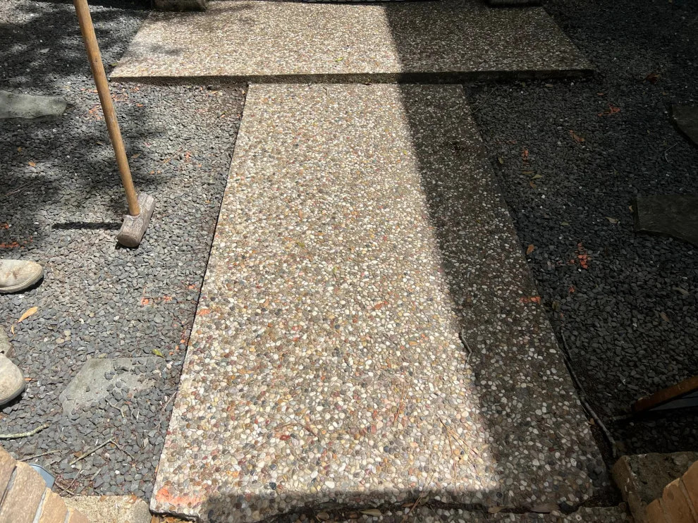 Entryway by Flores Concrete - Photo 20