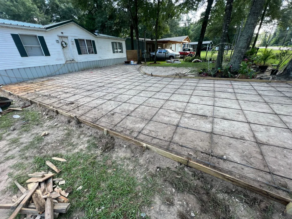 Parking Trailer by Flores Concrete - Photo 8