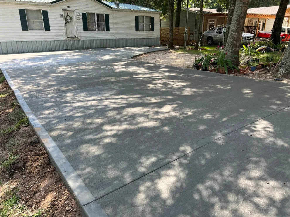 Parking Trailer by Flores Concrete - Photo 22