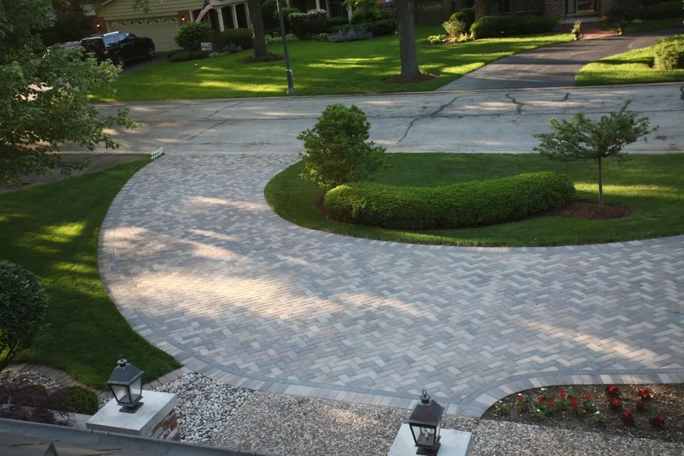 Entrances and Driveways by Arrowhead Brick Pavers, Inc. - Photo 8