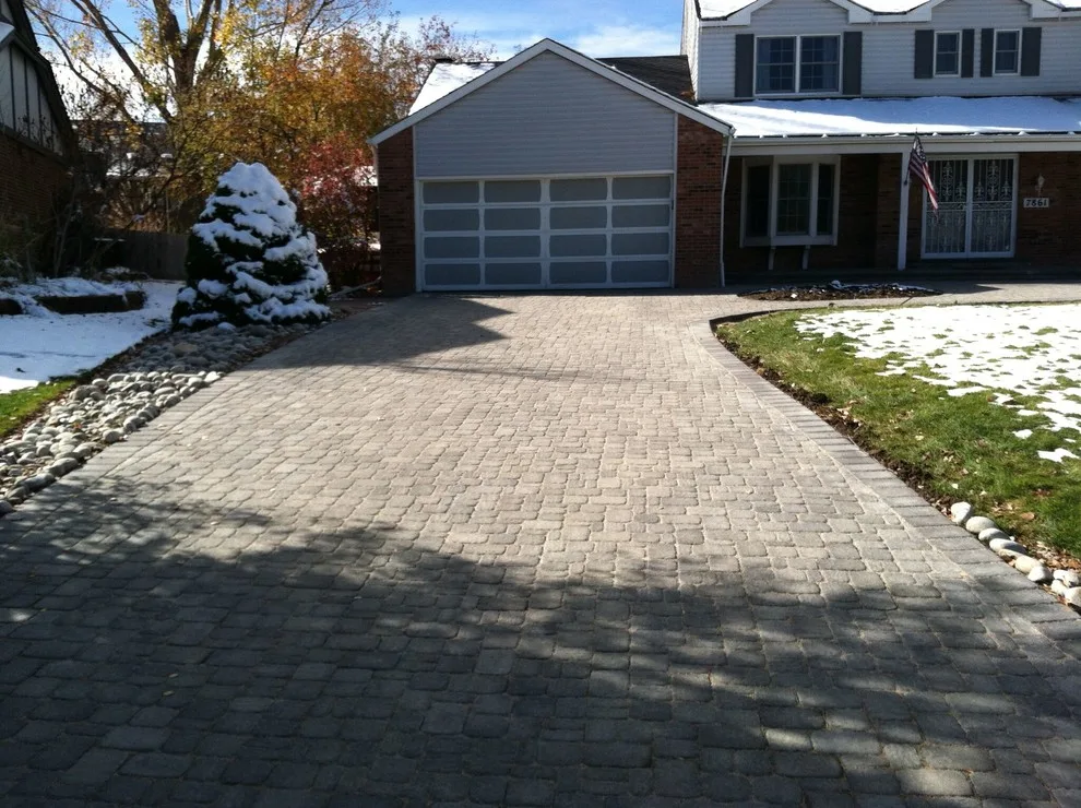 Boise Driveway Showcase by Mountain Hardscape Systems - Photo 6