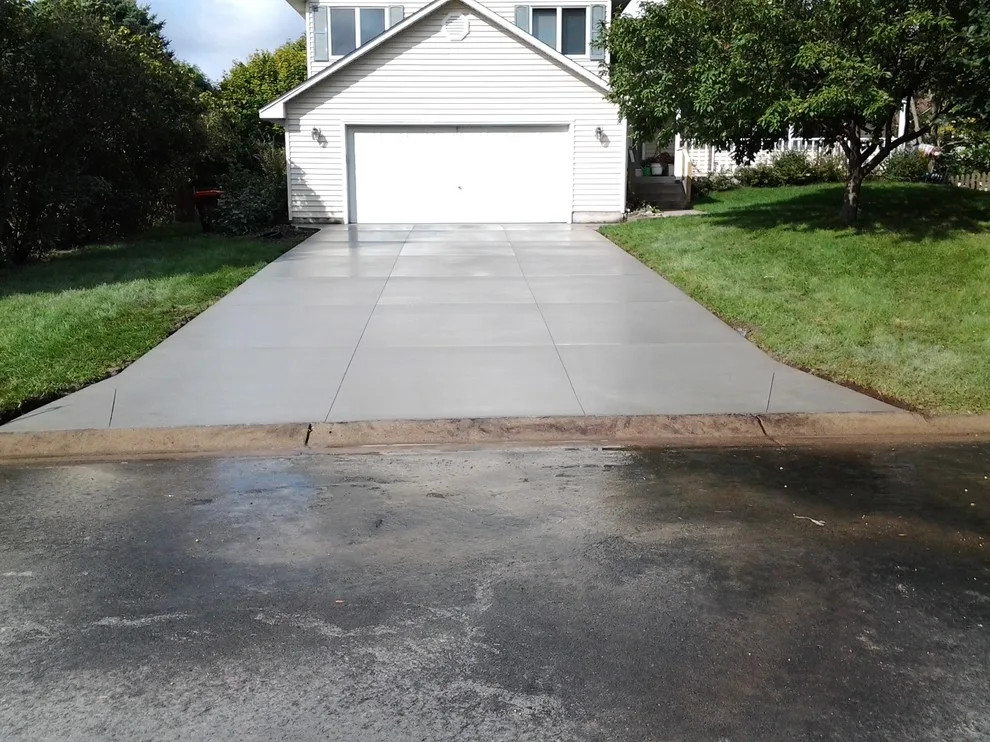 Entrances by Cornerstone Concrete LLC - Photo 10