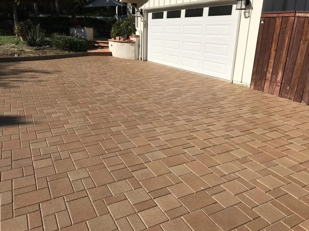 Entrances by Coyote Pavers & Stone - Photo 12