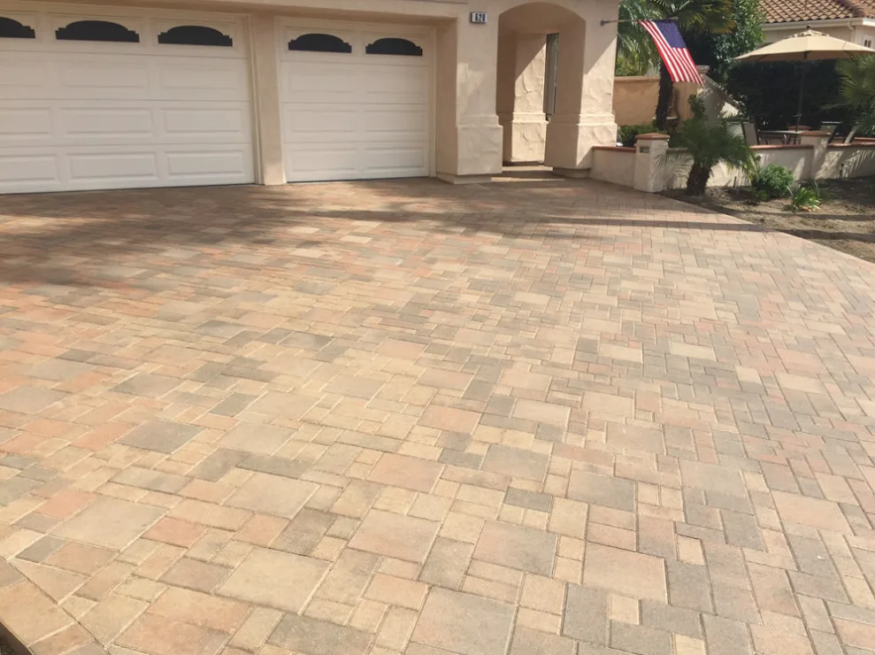 Entrances by Coyote Pavers & Stone - Photo 2