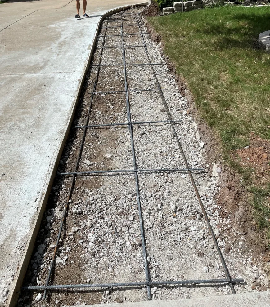Sidewalk and Driveway Extension by Flores Concrete - Photo 2