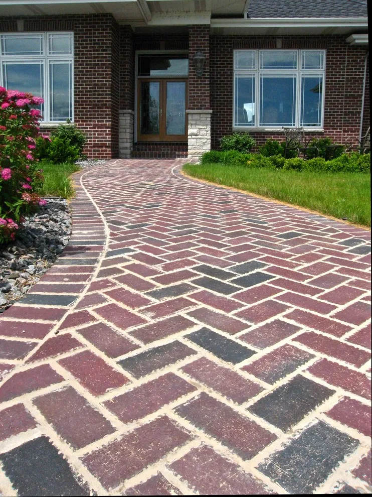 Outdoor Paving by Dale Anderson Masonry - Photo 7