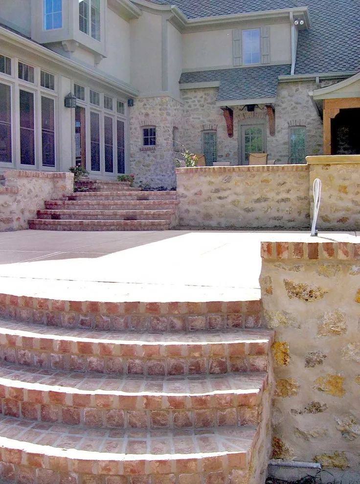 Outdoor Paving by Dale Anderson Masonry - Photo 10