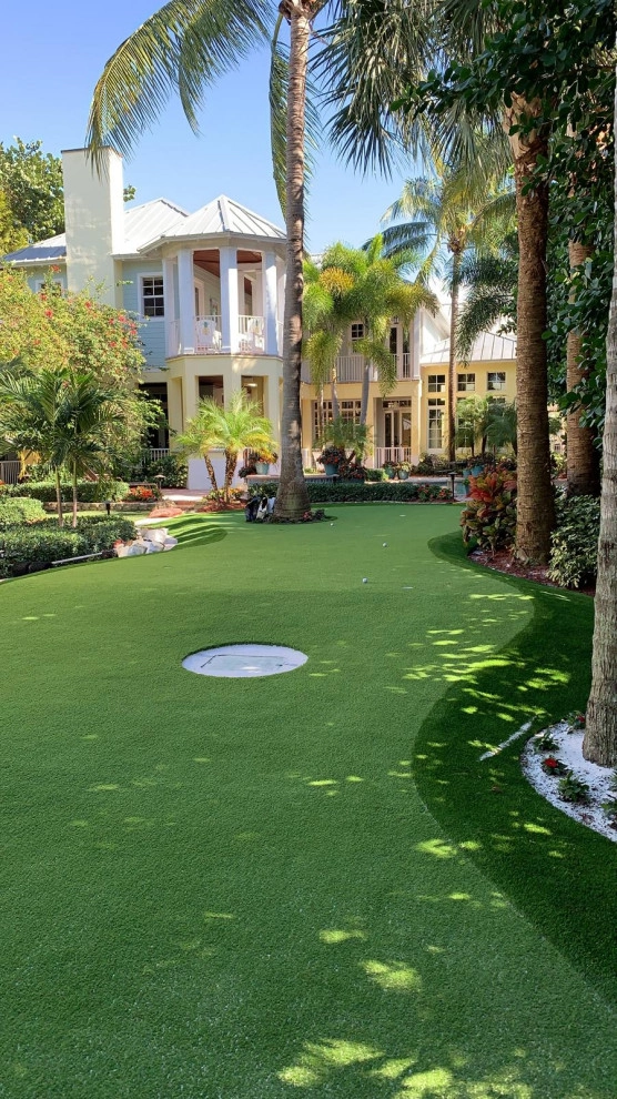 BACKYARD PUTTING GREEN by The Landscaping People, Inc. - Photo 16