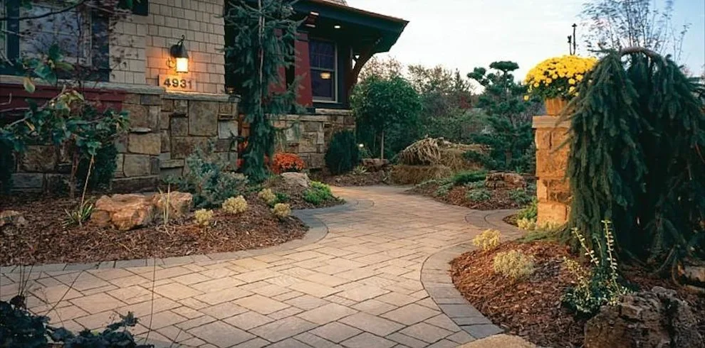 Custom Built Retaining Walls - Photo 7