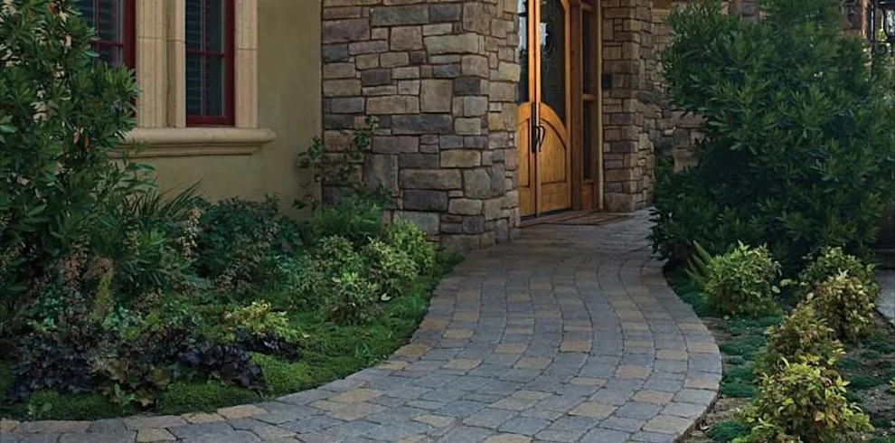 Custom Built Retaining Walls - Photo 2