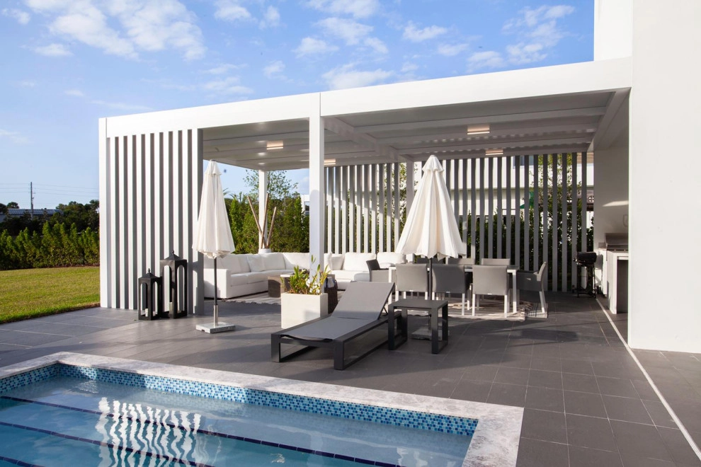 BOTANIKO RESIDENCE by The Landscaping People, Inc. - Photo 6
