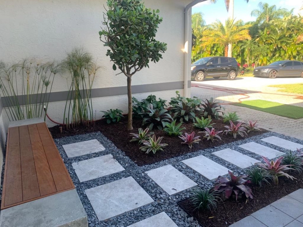 PRIVATE PUTTING GREEN + LANDSCAPE DESIGN by The Landscaping People, Inc. - Photo 28