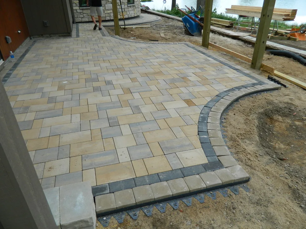 Golf Course Residence by Devine Design Hardscapes - Photo 7