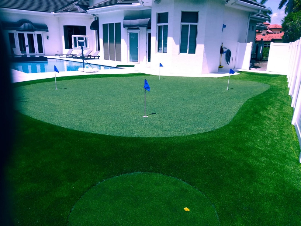 HOME PRACTICE GREEN by The Landscaping People, Inc. - Photo 7