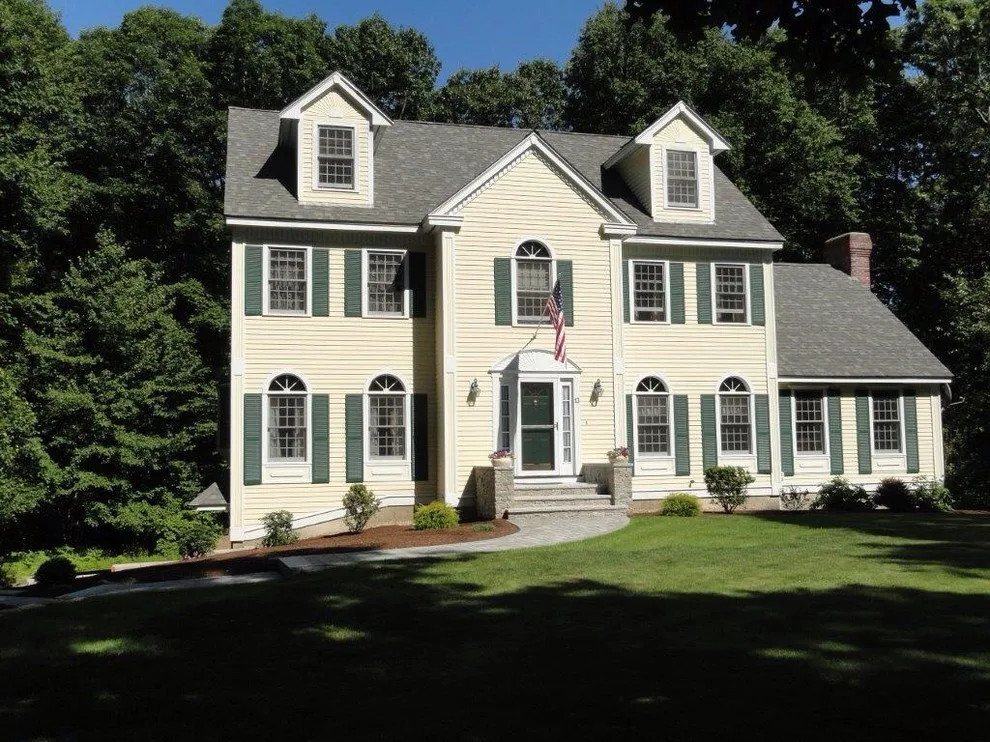 Hampton, NH Landscape Design by Artisan Masonry LLC - Photo 7