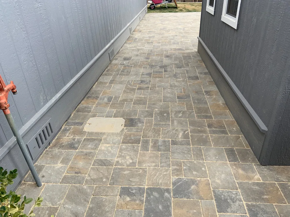 SQ Enterprises LLC - Photo 3