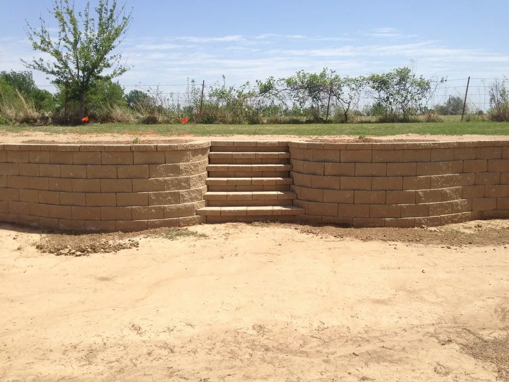 Interlocking Wall Blocks by Tulsa Retaining Walls - Photo 5