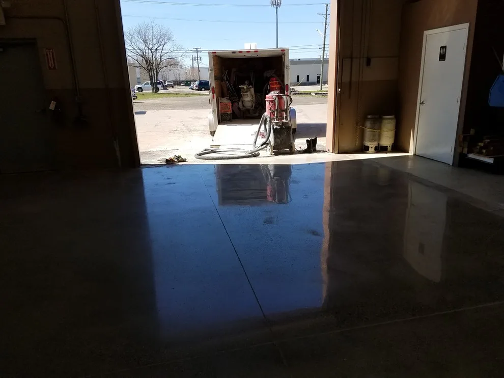 JP Accuracy by W.E. Concrete Polishing - Photo 3