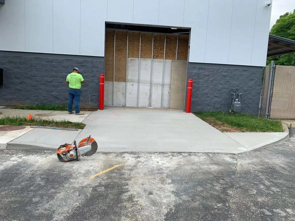 L Contreras Concrete Construction LLC - Photo 2