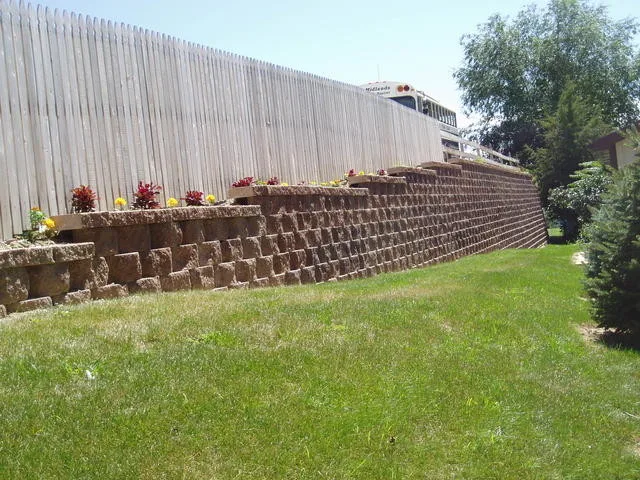 Outdoor Design by Leick Construction Inc. - Photo 10
