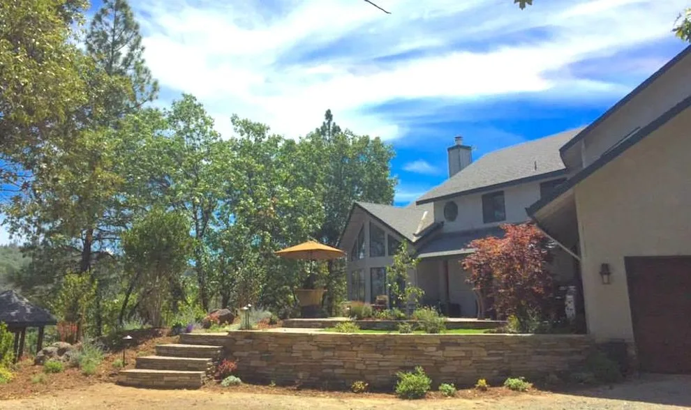 Retention Structures by Hillstone Landscape And Grading - Photo 3