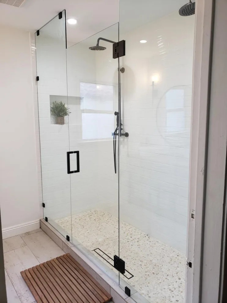 Contemporary Bathroom Renovation in Mojave by EHD Builders - Photo 3