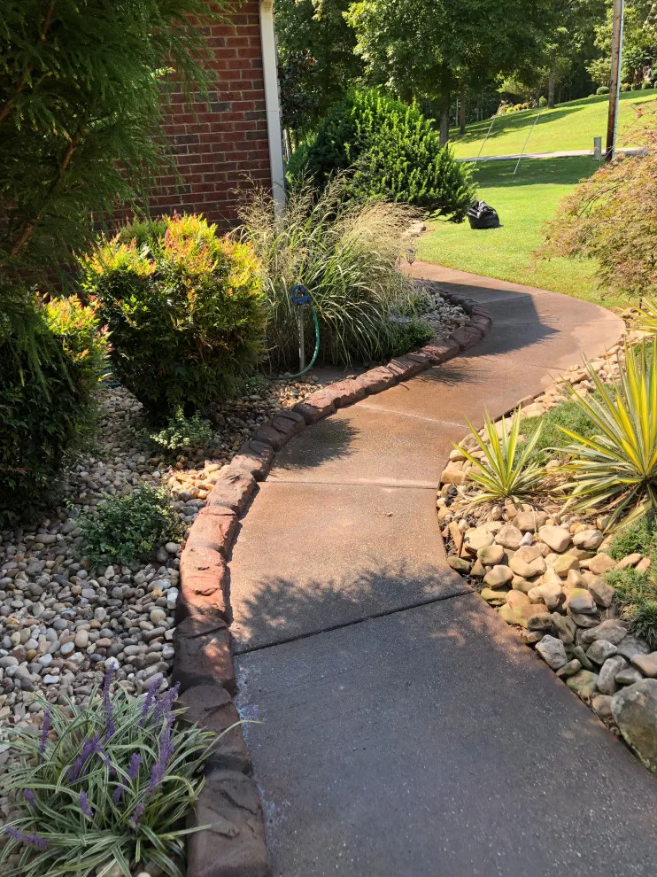 3:23 Custom Curbing - Photo 7