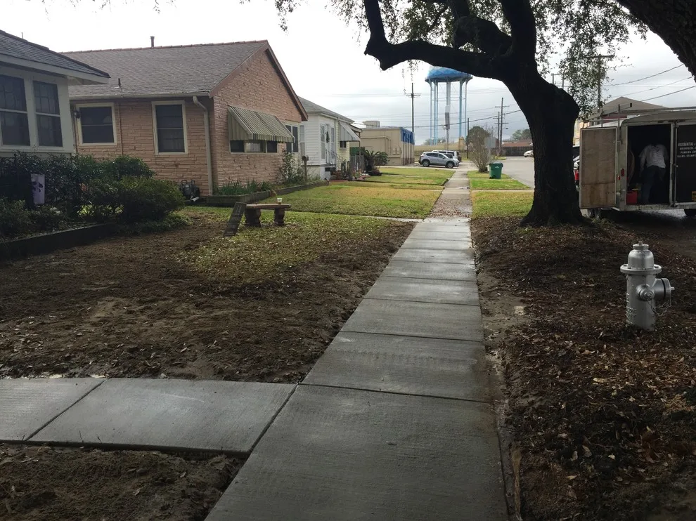 LA Concrete Works LLC - Photo 13