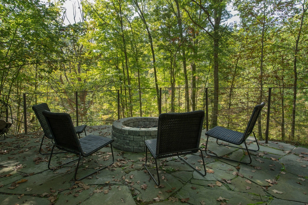 Moreland Hills Scenic Ravine Getaway by The Ohio Valley Group, INC. - Photo 3