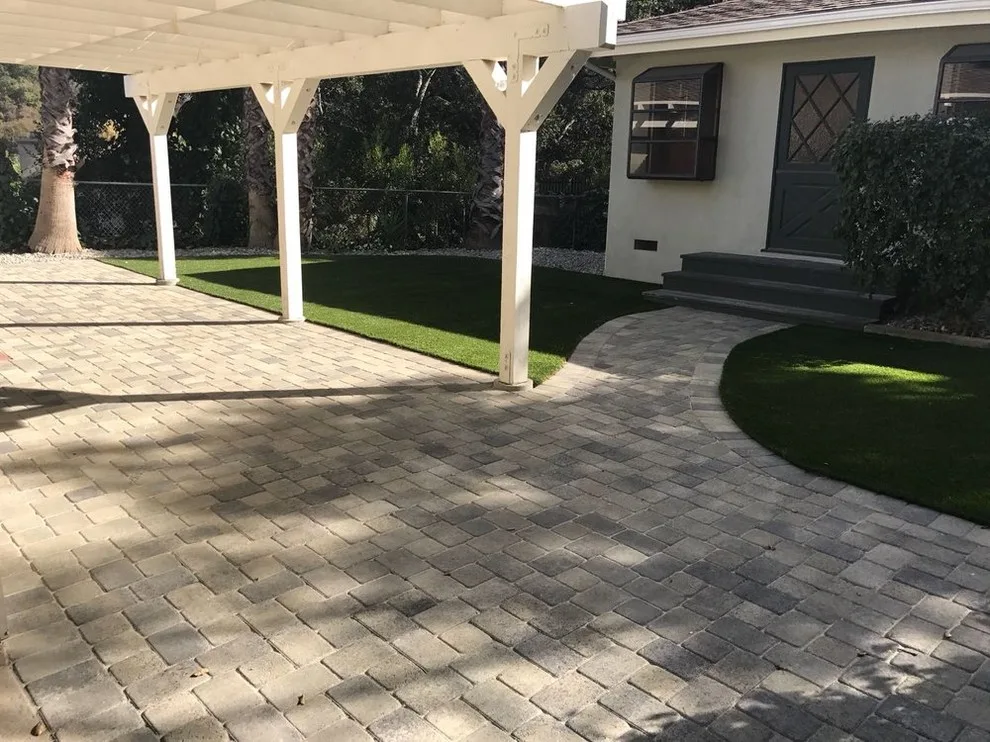 Outdoor Seating Space by EHD Builders - Photo 30