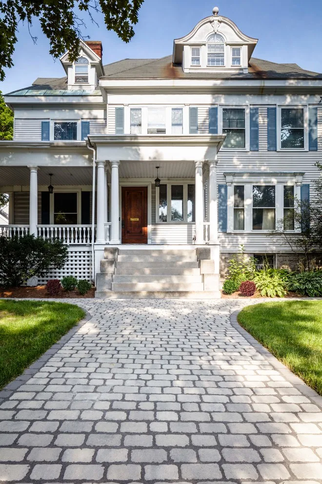 Classic Curb Appeal by Techo-Bloc - Photo 5