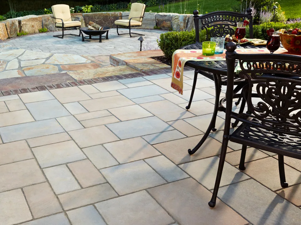 Alfresco Dining: Paver Patio and Pathway by Anchor Block Company - Photo 3
