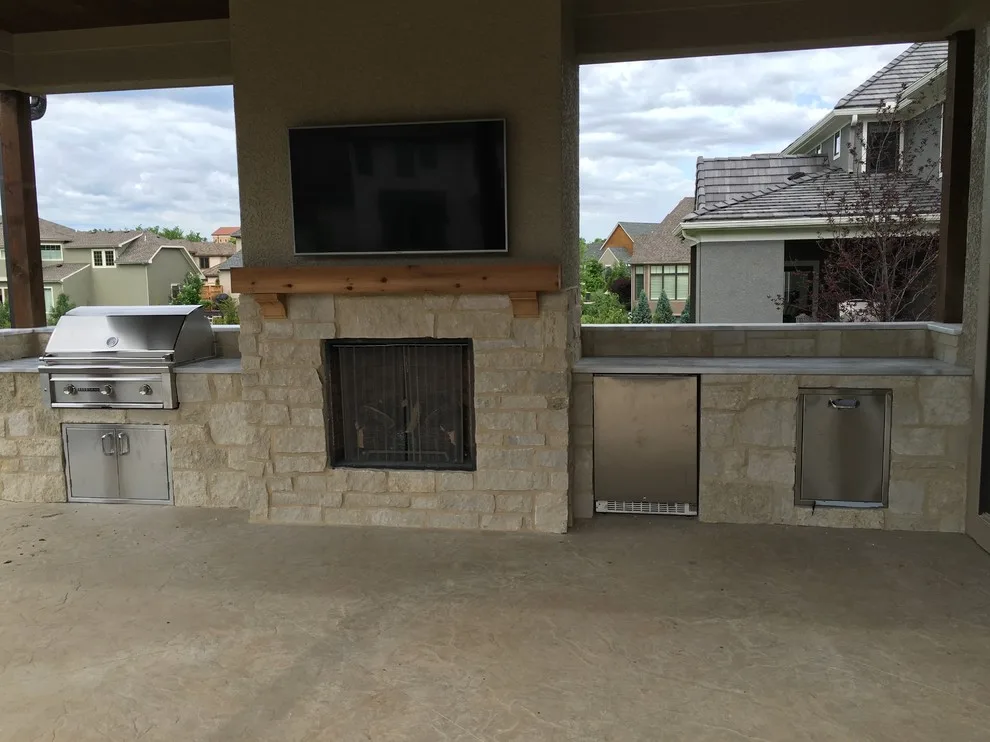 Leawood, KS Outdoor Culinary Space by KC Prime Masonry - Photo 3