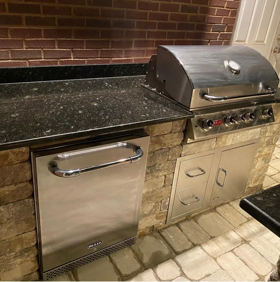 Alfresco Cooking Areas by NeSmith Landscapes - Photo 9