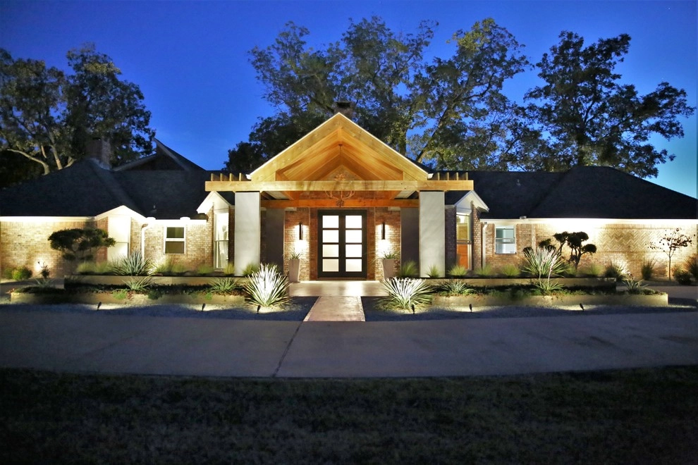 Modern Ranch by The Plant Concierge - Photo 8