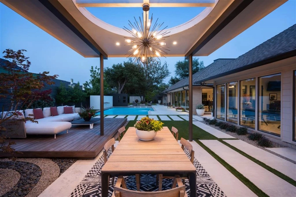 Swimming Pool Landscaping in Modern Preston Hollow by The Plant Concierge - Photo 8