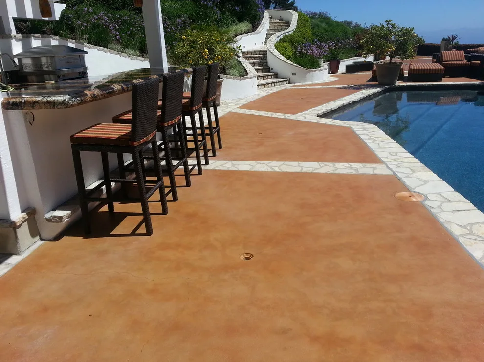Palo Verdes Peninsula Swimming Pool Deck by Modern Concrete Surfaces - Photo 4