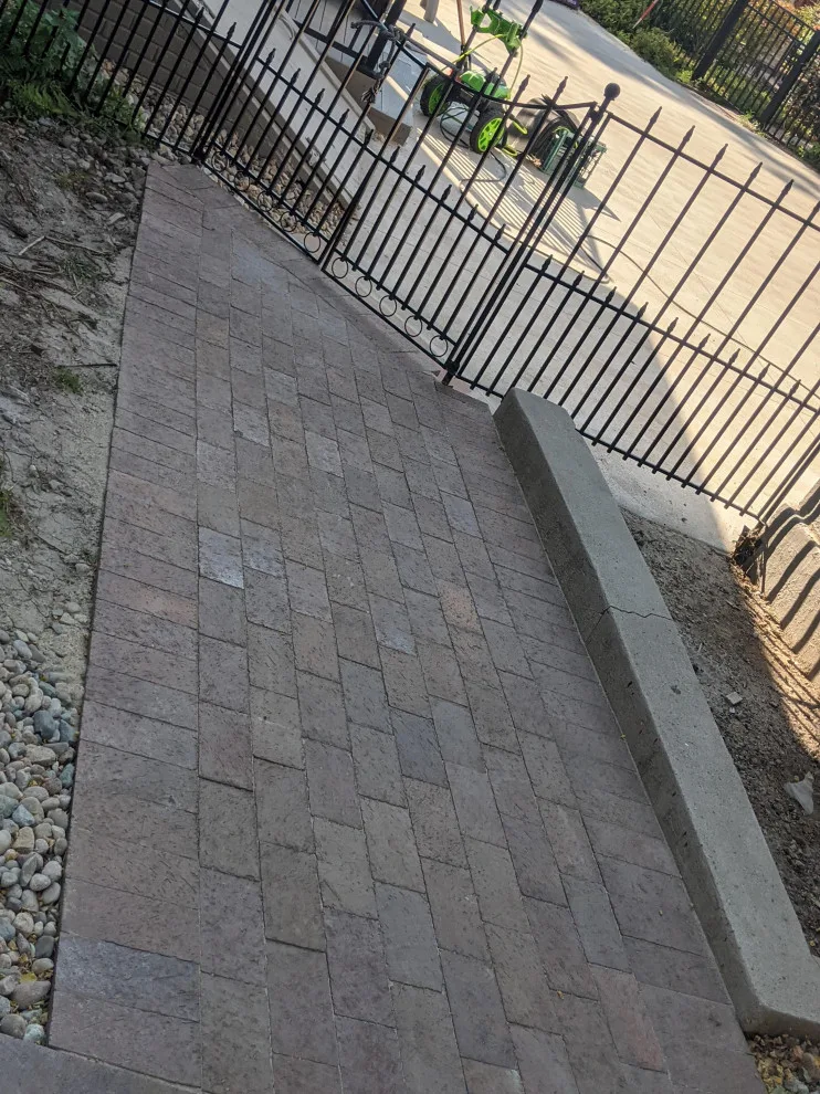 Outdoor Terrace by Markuson Mark III Construction - Photo 4