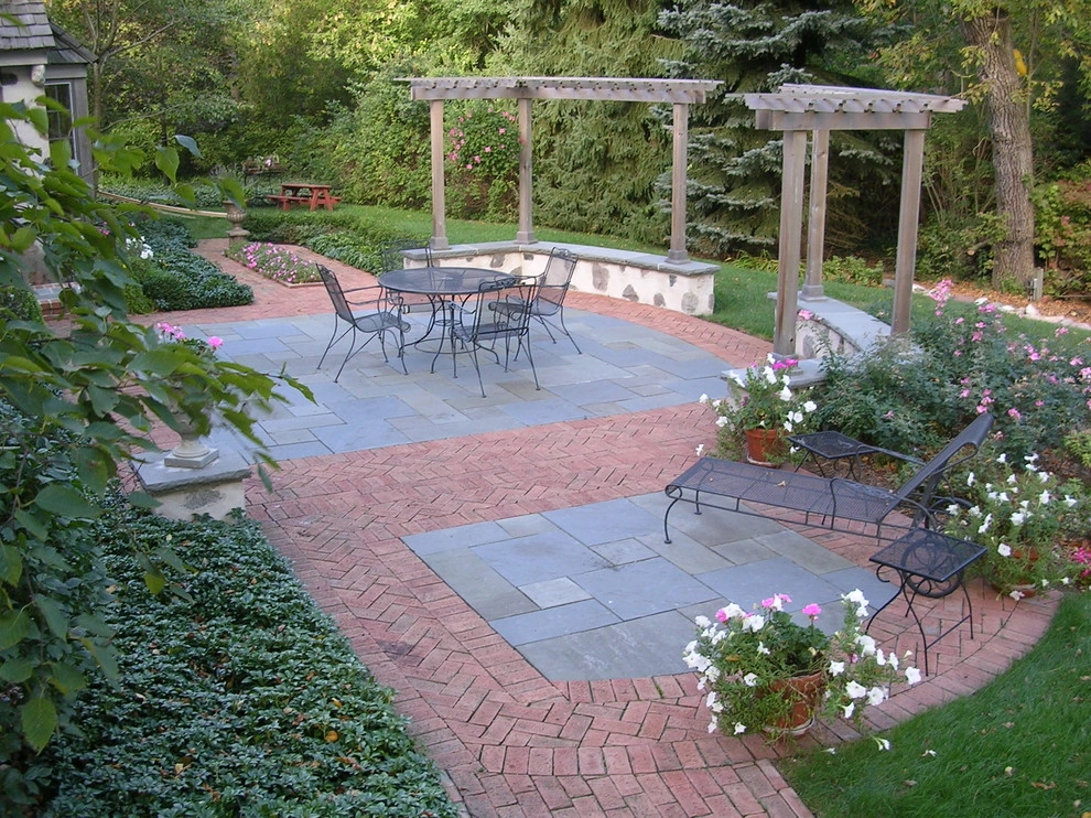 Bluestone by The Secret Garden - Photo 2