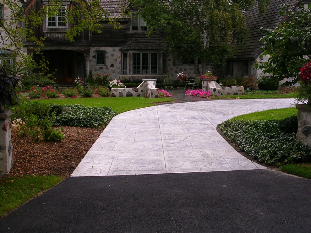 Front Entrance by The Secret Garden - Photo 8