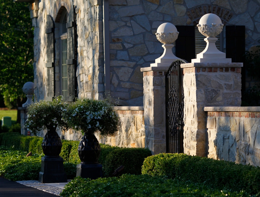 Front Entrance by The Secret Garden - Photo 5