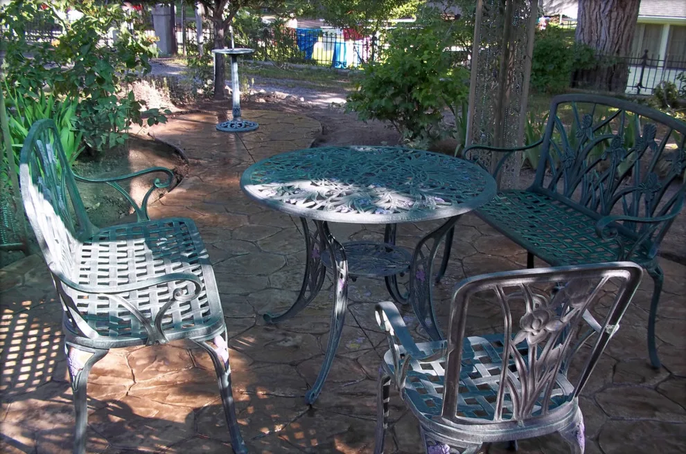 Outdoor Spaces by Roan Concrete - Photo 10