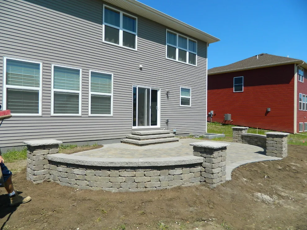 Devine Design Hardscapes - Photo 13