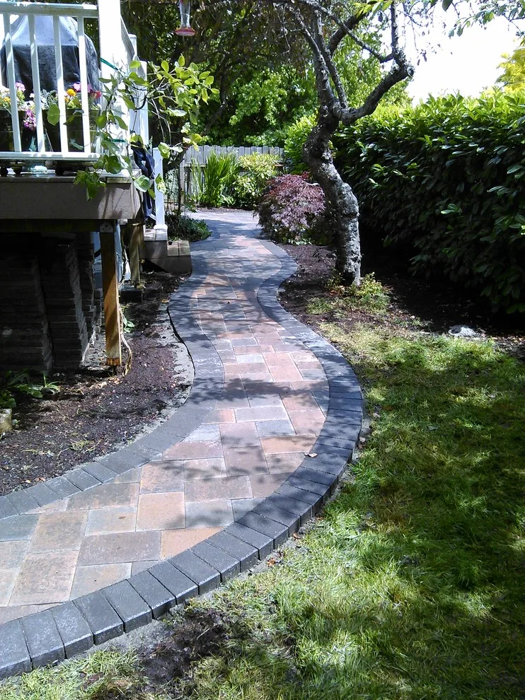 Xavier Pavers - Photo 11