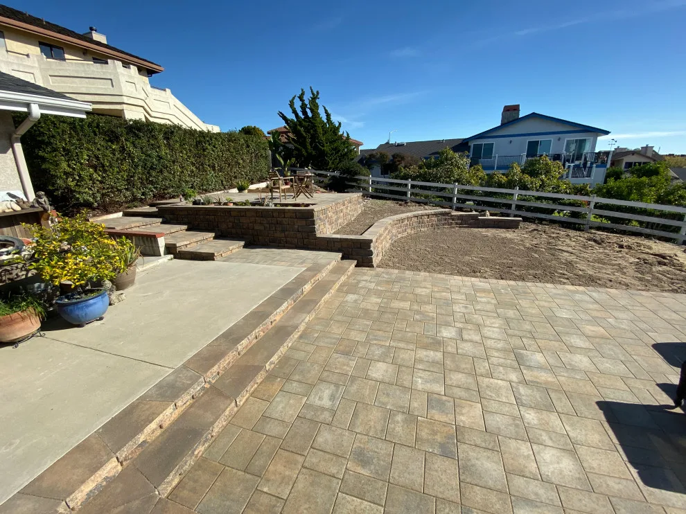 Pavers and Walls at Pismo Beach by Slocrete - Photo 8