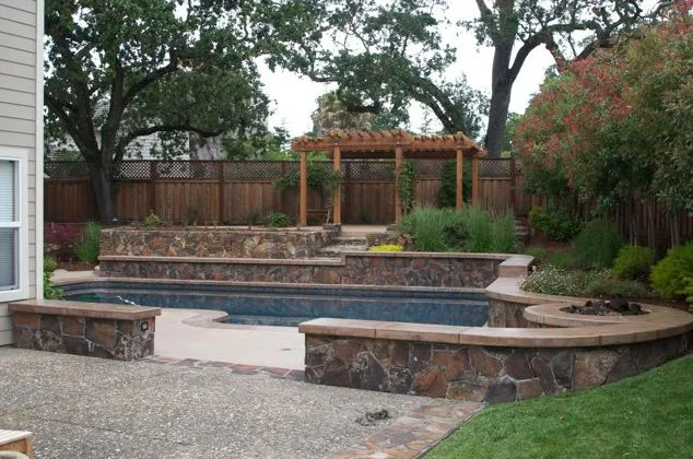 Richards Concrete - Photo 11